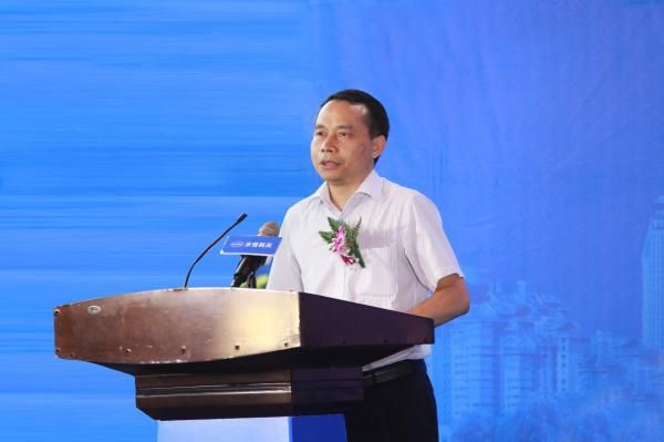 广西-东盟经济技术开发区党工委书记、管委会主任熊瑞光致辞