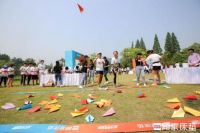 定制杭城最美绿荫跑场，顾家床垫关注睡眠健康