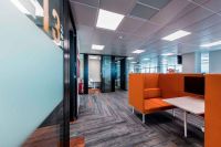 雷诺汽车集团家具