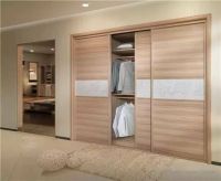 入墙式衣柜让卧室更简洁