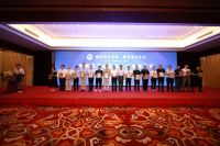 百强家具获中国轻工业百强企业和科技百强双项殊荣！