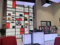 雷拓V12德式系统门窗陈少华：定制家居赋能门窗 强强联合引领行业新高度