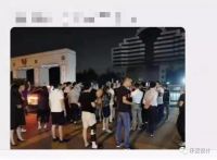 婉璟专栏：即将消失的家具村和几千家商户的黑色星期一