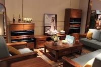 南昌月星家居—实木家具颜色不一样未必是真假掺卖