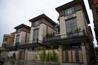 想要家中美如画，定制门窗这样搭