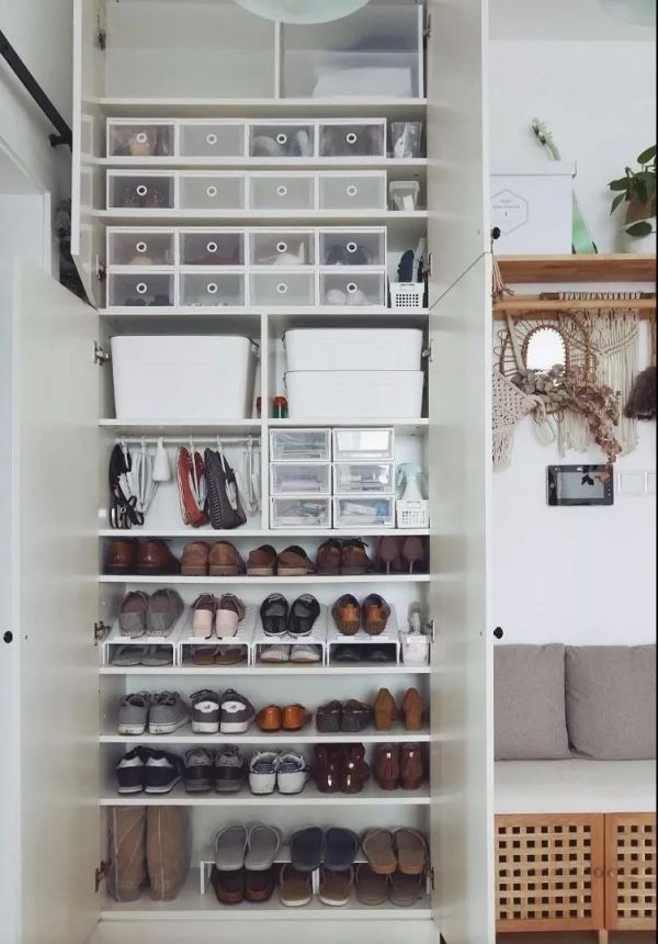 嫌弃你家的玄关鞋柜太小 这样设计还能多放几十双