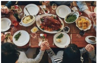 感恩节，我想感恩的是呵护父母睡眠健康的特莱卡床垫