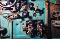 跨越危机——工业供应链的转型与重塑