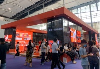 大角鹿瓷砖发力超耐磨大理石岩板领域，强势亮相中国建博会