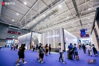 顾家布艺深圳国际家具展呈现布艺新潮流，解锁时尚不同“young“！