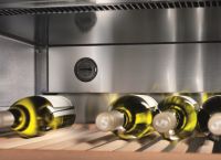 德国高端酒柜持续升温，利勃海尔Barrique藏酒柜打造酒窖级储存条件