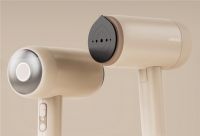 科西将推二代手持挂烫机H2:蒸汽澎湃,一熨即平