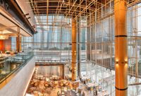 “走进这家餐厅，就像剥开一个洋葱”--香港东涌八月花餐厅