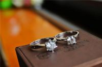 订婚应送几瓶酒和几条烟  订婚注意事项有哪些