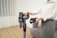 浦桑尼克P11专为中国家庭设计的吸拖一体吸尘器，能吸尘也能拖地