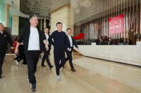 “桃花源”五周年，马云等一群朋友在顾家大厦约定了下一个二十年！