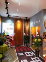 热烈祝贺百年门地地板香格里拉旗舰店盛大开业！