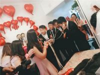 七字新婚联大全带横批 结婚当天新郎要注意哪些