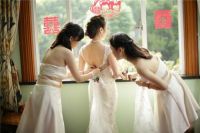 闺蜜结婚发朋友圈的话 伴娘一般都是几个人