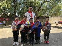 周易老师无私公益献爱心，传递社会正能量