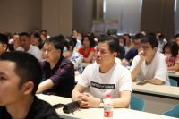 朗萨家居吴应荣：二十年始终如一做好一件事