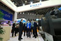 【天加新高度】南京市市长韩立明一行参观天加进博会展台