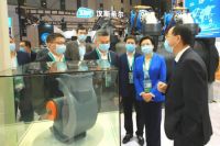 【天加新高度】南京市市长韩立明一行参观天加进博会展台