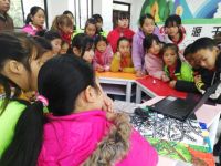 一个故事一幅画！“苗朵向阳开”艺术展即将落地798北京悦美术馆