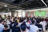 设计大师陈耀光、姜峰齐聚家简呈出，让大师设计走进千家万户