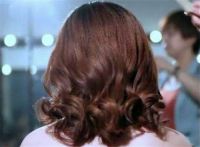 婚礼上婆婆妈妈的发型 婚礼上婆婆穿什么衣服适合