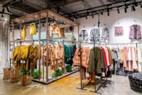 【央视给你种草】这四个关键，说尽今年秋冬服装的时尚箴言！