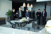 中国家用电器协会副理事长徐东生一行调研美多集成灶