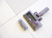 吉米小轻杆无线吸尘器使用轻盈，深度除尘，让你家中干净有幸福