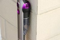 吉米小轻杆无线吸尘器使用轻盈，深度除尘，让你家中干净有幸福