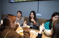 造面怪兽智能面馆正式亮相，星河集团等领导莅临大加赞赏