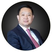 时代追光者丨尚品本色董事长李鑫荣获“追光领袖”