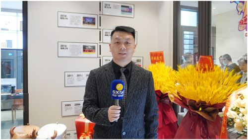 陕西电视台现场采访派雅门窗西安营销中心总经理：吕军先生