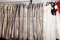 结婚要穿几套衣服 结婚衣服男方买还是女方买