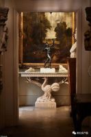 备受名流喜爱的乡村古宅 客厅吊了只“长颈鹿”