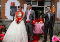 婚礼父母致辞简短30字 婚礼叔父讲话