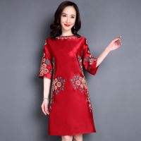 婚礼在酒店迎宾穿什么衣服  结婚迎宾服装怎么挑选