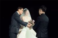 婚礼女方爸爸讲话稿 婚礼上女方父亲要穿什么衣服
