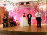 婚庆女方爸爸上台讲话 单亲家庭婚礼怎么上台
