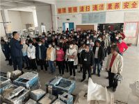 航标卫浴包机接110名务工人员到厂