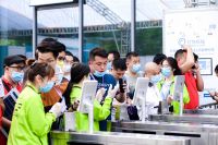 第26届古镇灯博会盛大启幕 源产地打造一站式采购航母