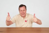 V&Auml;LINGE地板联手世界乒坛传奇瓦尔德内尔亚洲首发