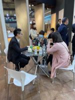 直击展会盛况，见证梵戴克地板的魅力！