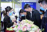 荣耀见证!金迪木门荣获2021优选门窗影响力品牌!