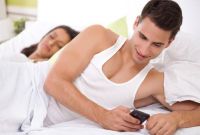 婚外情吵架了不联系了怎么办  婚外情多久不见会断