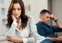 老夫少妻的婚姻谁吃亏 为什么老夫少妻的现象这么多